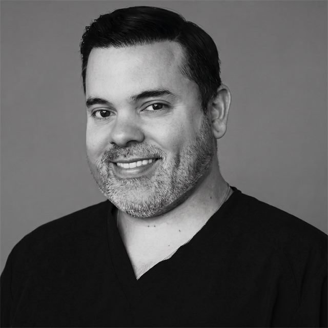 Dr. Alejandro Pérez-Ron