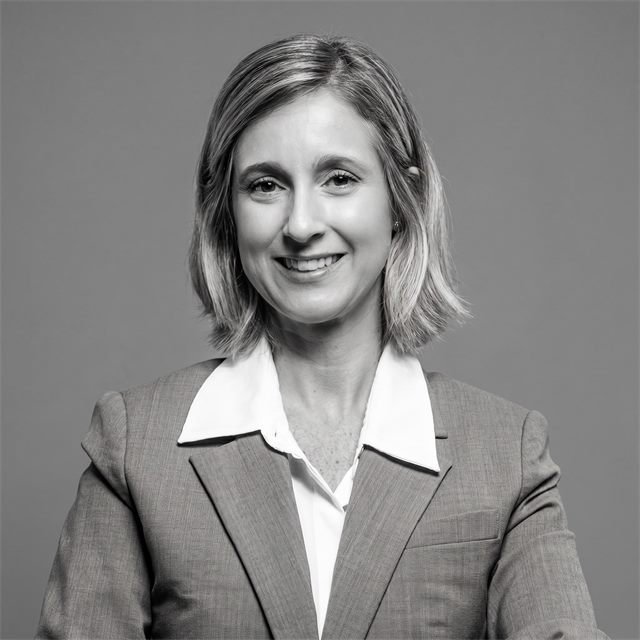 Dra. Alessandra Baasch